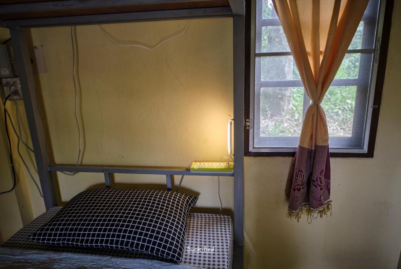 Hill Station Hostel At Chor Chaba Ko Kut Экстерьер фото